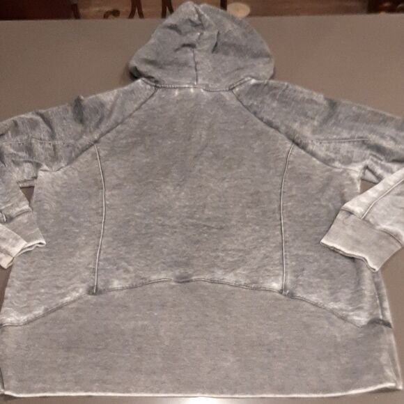 GreenTea Gray Lightweight Hoodie - Picture 2 of 5